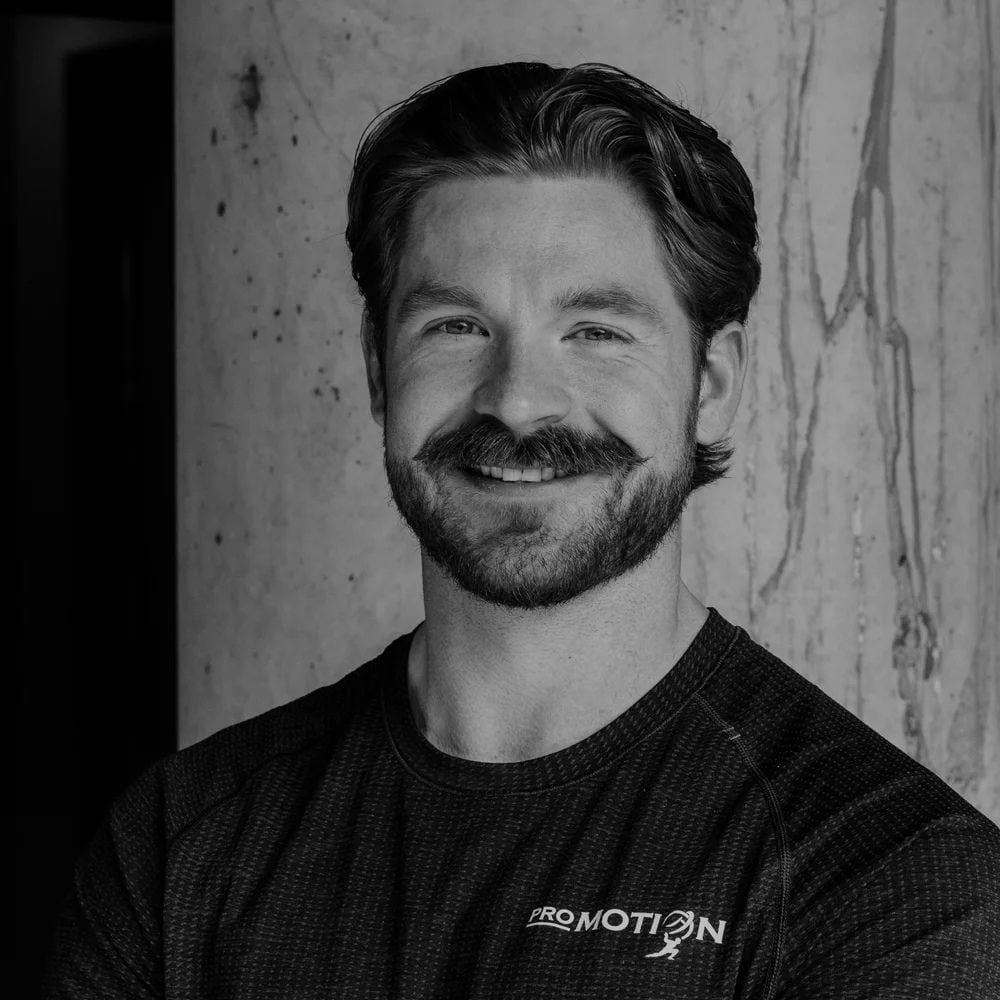 Dr. Tait Cuthill, Chiropractor & Kinesiologist at Pro Motion Clinic